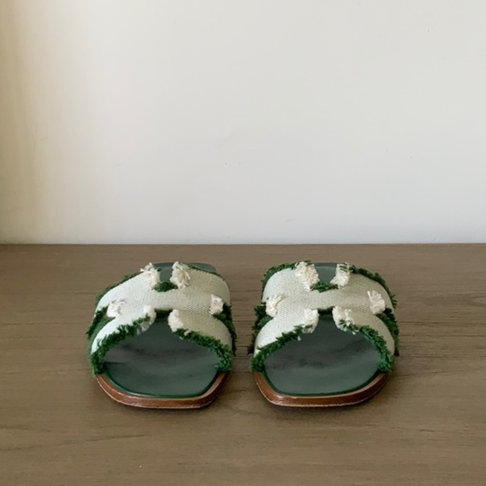 Hermes Oran Femme Veau Epsom Sandal Size 35